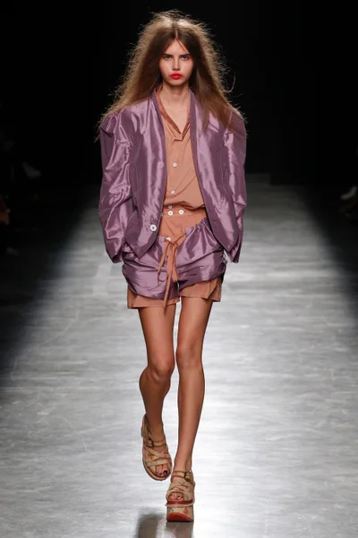 Look 42